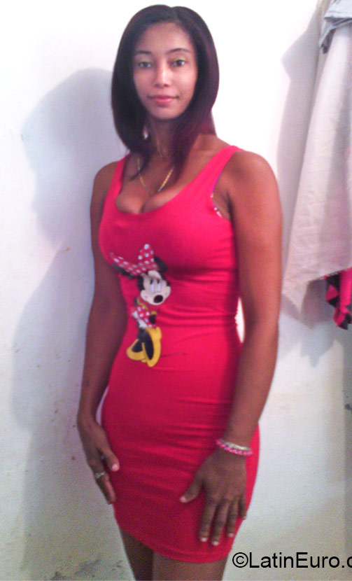 Date this delightful Dominican Republic girl Maria from Santiago DO22730