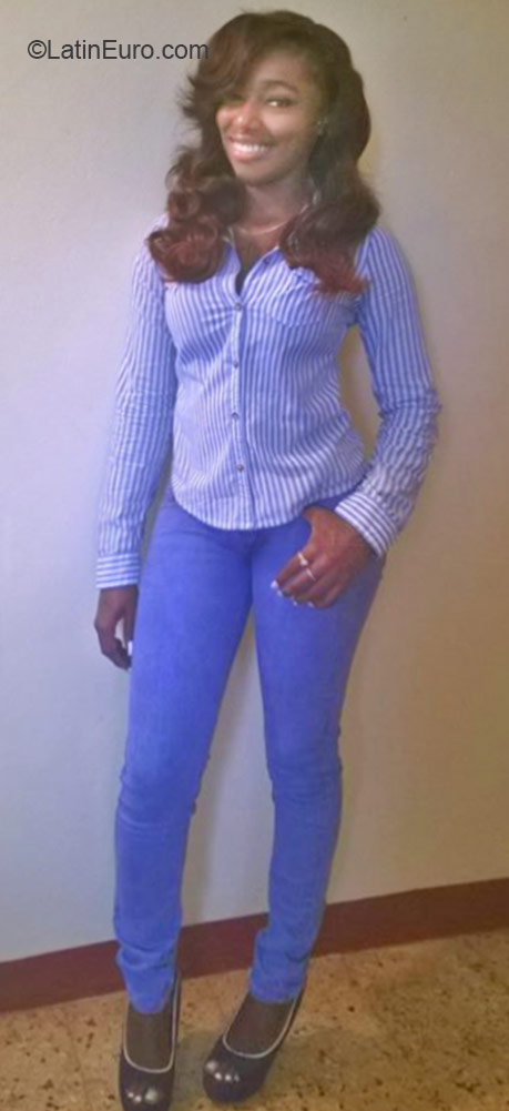 Date this charming Jamaica girl Franc from Kingston JM2116