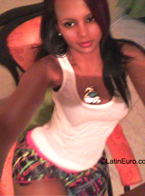 Date this georgeous Dominican Republic girl Mildre from Puerto Plata DO22860
