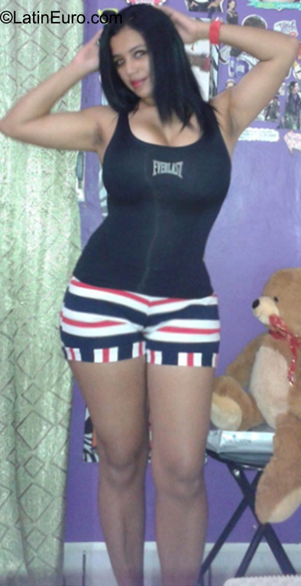 Date this exotic Honduras girl Nilda from Olanchito HN2571