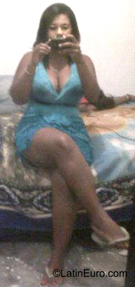 Date this charming Colombia girl Leidy from Barranquilla CO17890