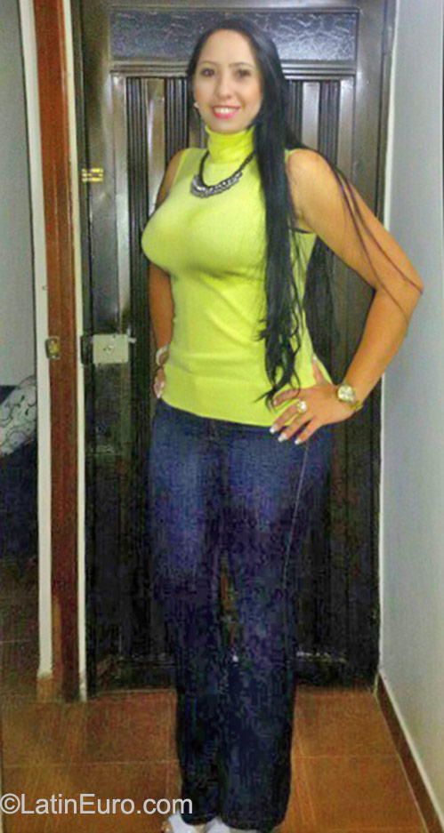 Date this exotic Colombia girl Andrea from Medellin CO17942