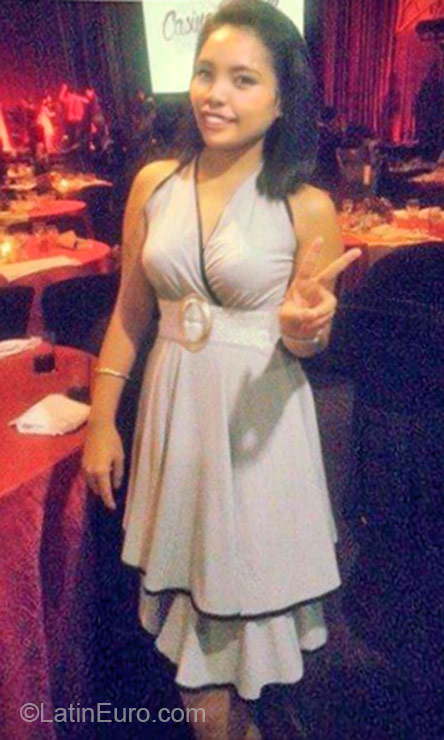 Date this tall Philippines girl Marie from Taytay PH832