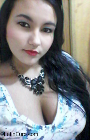 Date this passionate Colombia girl Laura from Medellin CO18242