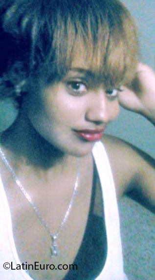 Date this stunning Dominican Republic girl Melissa from Santo Domingo DO25152