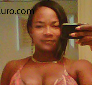 Date this nice looking Jamaica girl Latoya from Kingston JM2285