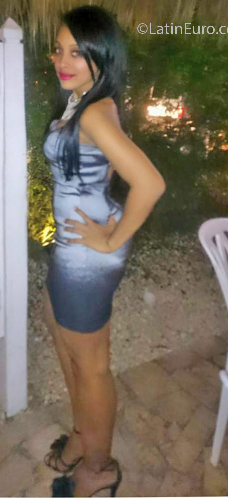 Date this exotic Dominican Republic girl Joha81 from La Romana DO25463