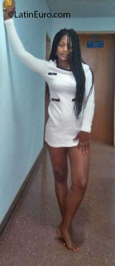Date this pretty Cameroon girl Vanye from Yaounde CM243