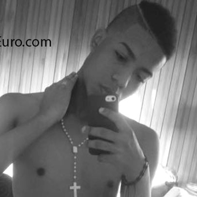 Date this young Dominican Republic man Eimer from Santo Domingo DO25827