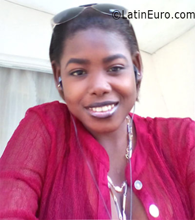 Date this good-looking Jamaica girl Allie from Kingston JM2322