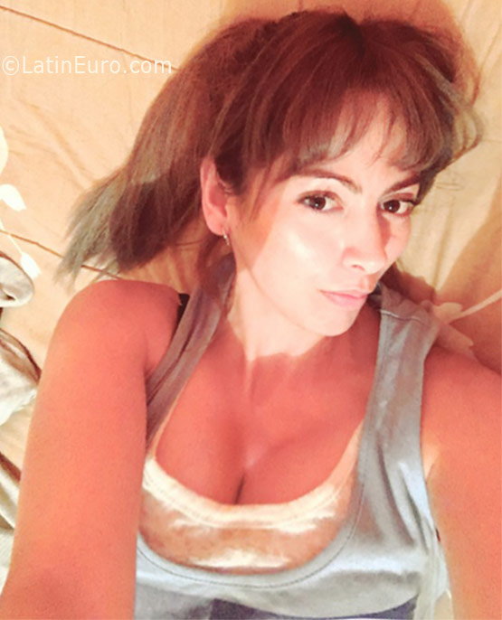 Date this sultry Colombia girl Paola from Valledupar CO19045