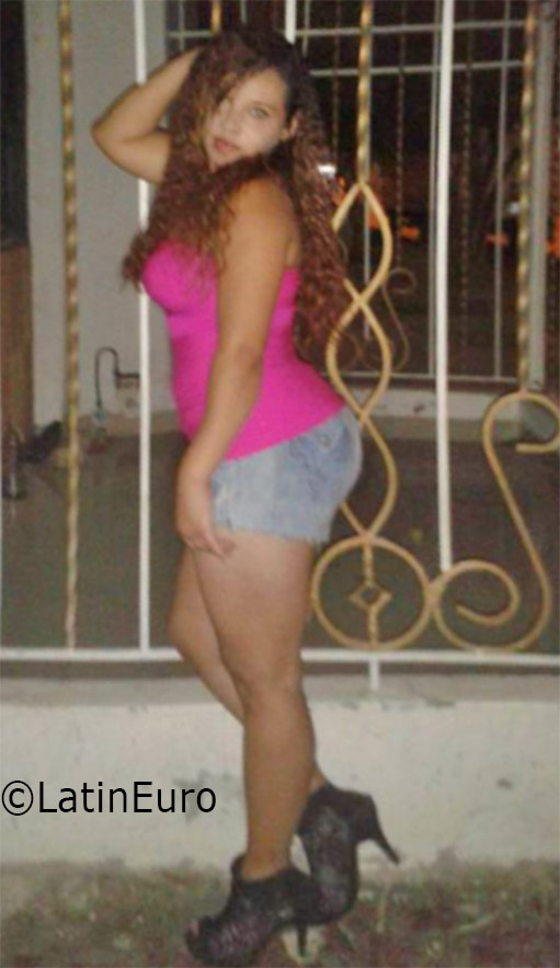 Date this beautiful Colombia girl Darling noriega from Barranquilla CO19054