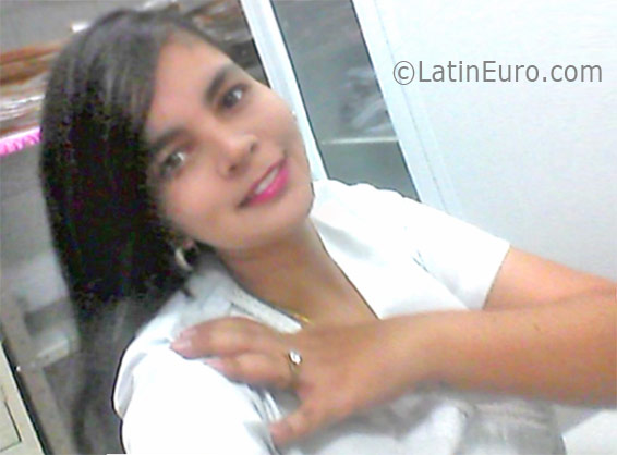 Date this delightful Colombia girl Angelica dayana from Cucuta CO19144