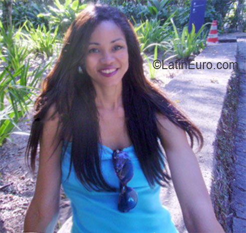 Date this young Brazil girl Aline from Rio De Janeiro BR9768