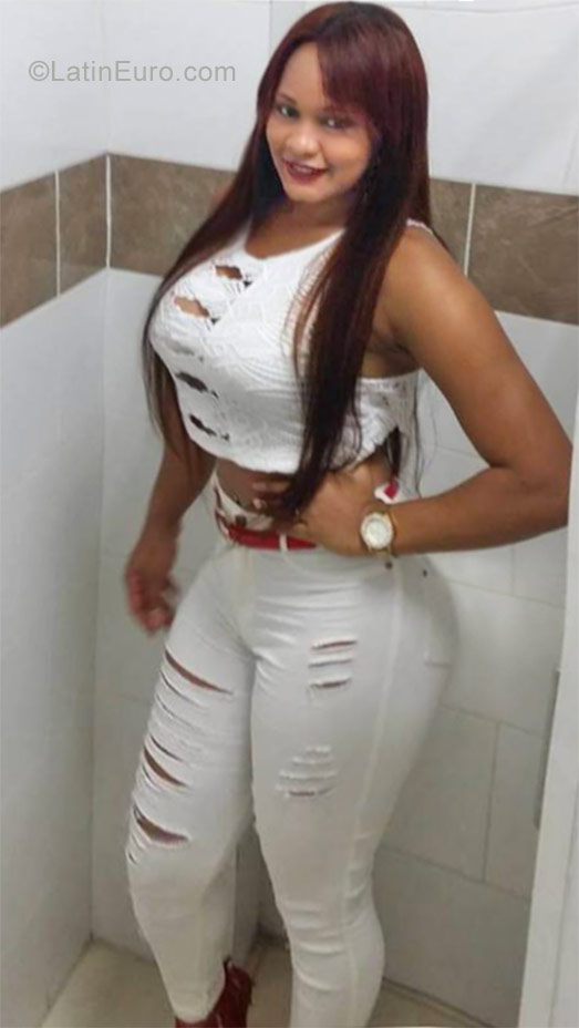 Date this exotic Dominican Republic girl Lixandra from Puerto Plata DO26934