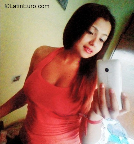 Date this athletic Colombia girl Luisa from Pereira CO20668
