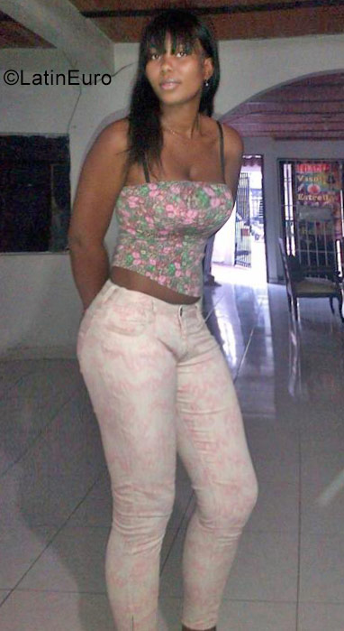 Date this delightful Colombia girl Ana maria from Cali Valle CO22065