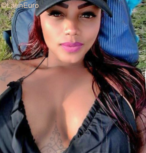 Date this georgeous Colombia girl Irene from Cali CO22145
