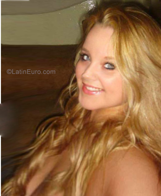 Date this good-looking Russia girl Honeymoon from Perm RU66