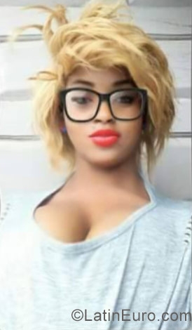 Date this gorgeous Ivory Coast girl Rito from Abidjan IC86
