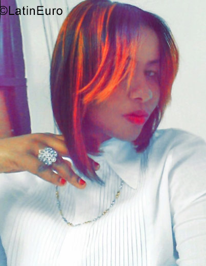 Date this athletic Dominican Republic girl Yafrely from Santo Domingo DO30548