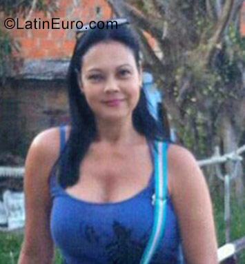 Date this charming Colombia girl Yaneth from Medellin CO23065