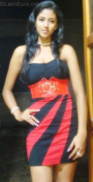 Date this good-looking Venezuela girl Maria from Barquisimeto VE1279