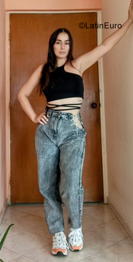 Date this happy Colombia girl Lizeth from Barranquilla CO31669