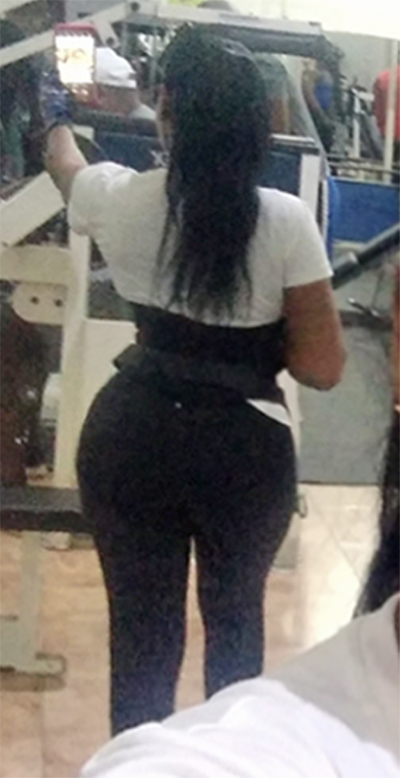 Date this foxy Dominican Republic girl Diana from Punta cana DO41085