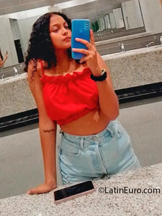 Date this fun Colombia girl Jorleydis from Barranquilla CO31847