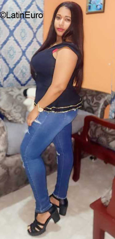 Date this cute Dominican Republic girl Maria from San Cristobal DO40997