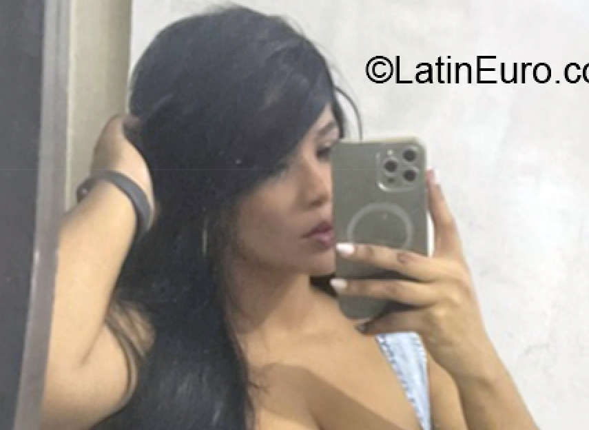 Date this passionate Dominican Republic girl Fanny from Santo Domingo DO41083