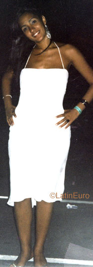 Date this cute Brazil girl Shirlene from RIO DE JANEIRO B9309