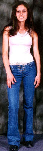 Date this young Honduras girl Abicely from  N3688
