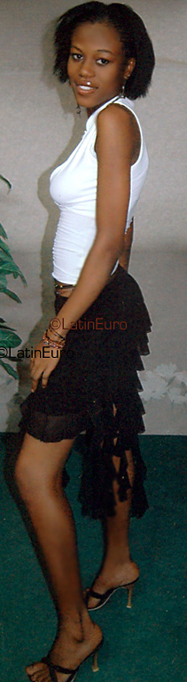 Date this good-looking Any Country girl Diane from  A9634