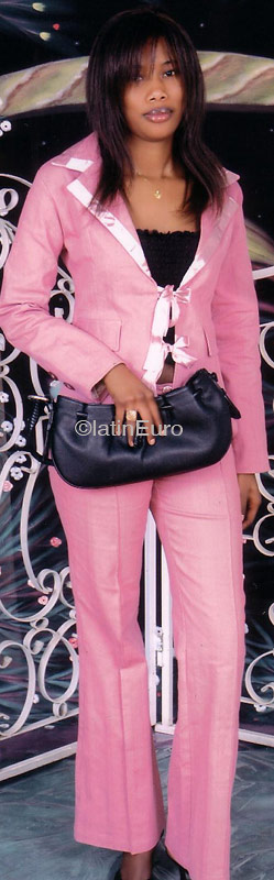 Date this hard body Any Country girl Maiga from  A9680