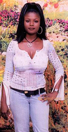 Date this pretty Any Country girl Ororine from  A9835