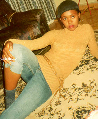 Date this nice looking Any Country girl Justine from  A9872