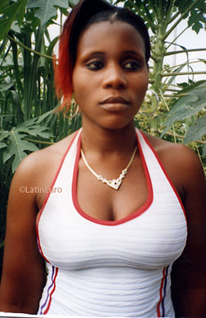 Date this funny Ivory Coast girl Nina from  A9886