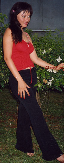 Date this hot Cameroon girl Josiane from Yaounde A9932