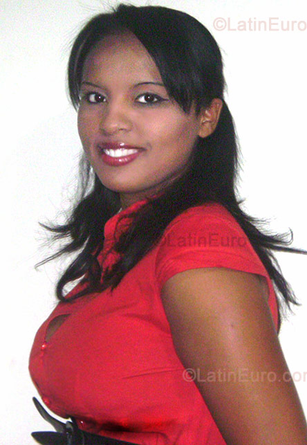 Date this funny Brazil girl Leticia from Santos B-137