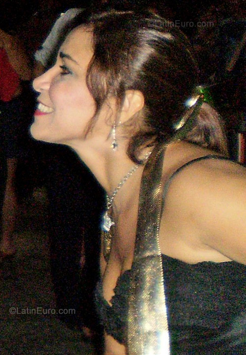 Date this tall Brazil girl Lourdes from Fortaleza BR3984