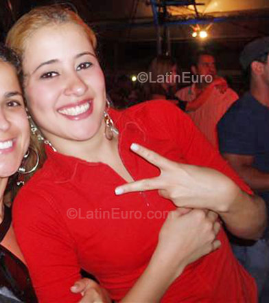 Date this hot Brazil girl Priscilla from Brasilia B-163