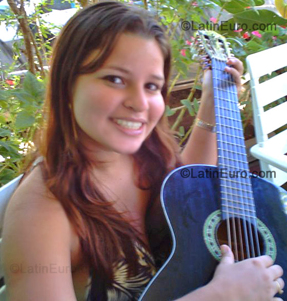 Date this foxy Brazil girl Ana from Imperatriz B-233