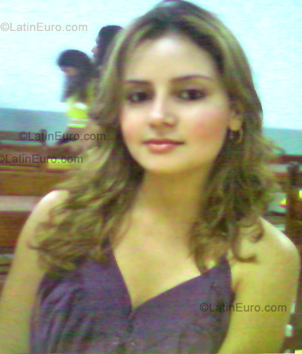 Date this sensual Brazil girl Jaqueline from  B-241