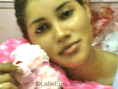 Date this passionate Brazil girl Juliana from Fortaleza B-250