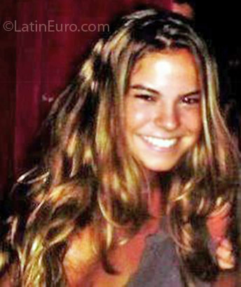 Date this stunning Brazil girl Ana from Sao Paulo B-268