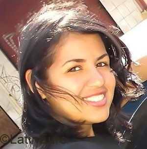 Date this beautiful Brazil girl Josy from Sao Paulo B1005