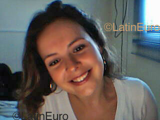 Date this foxy Brazil girl Karla from Curitiba B1045