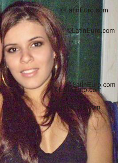 Date this georgeous Brazil girl Juliana from Goiatuba B1089